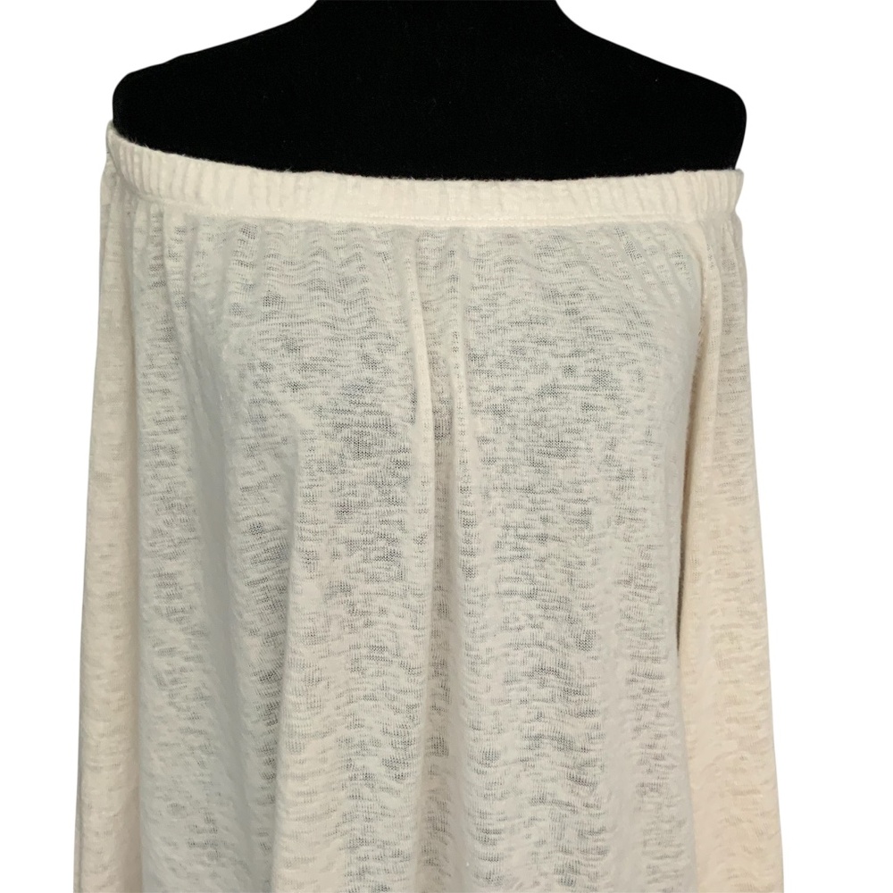 Velvet by Graham & Spencer Ivory Jersey Off Shoulder Top SZ S - Picture 3 of 11
